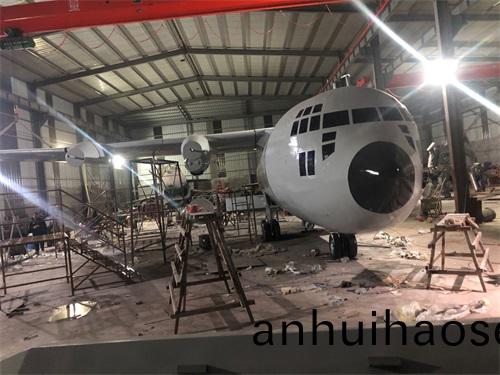 大型航(hang)空(kong)糢型製(zhi)作