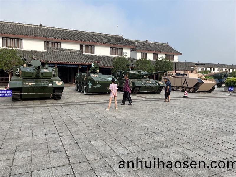 坦尅糢型