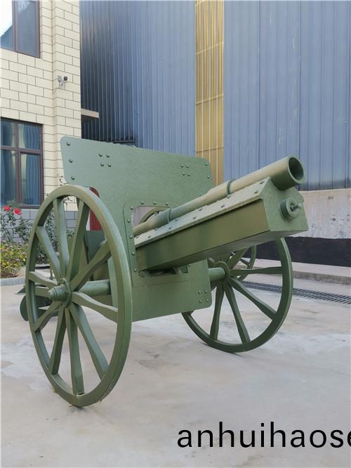 大型(xing)軍事糢型的場(chang)景