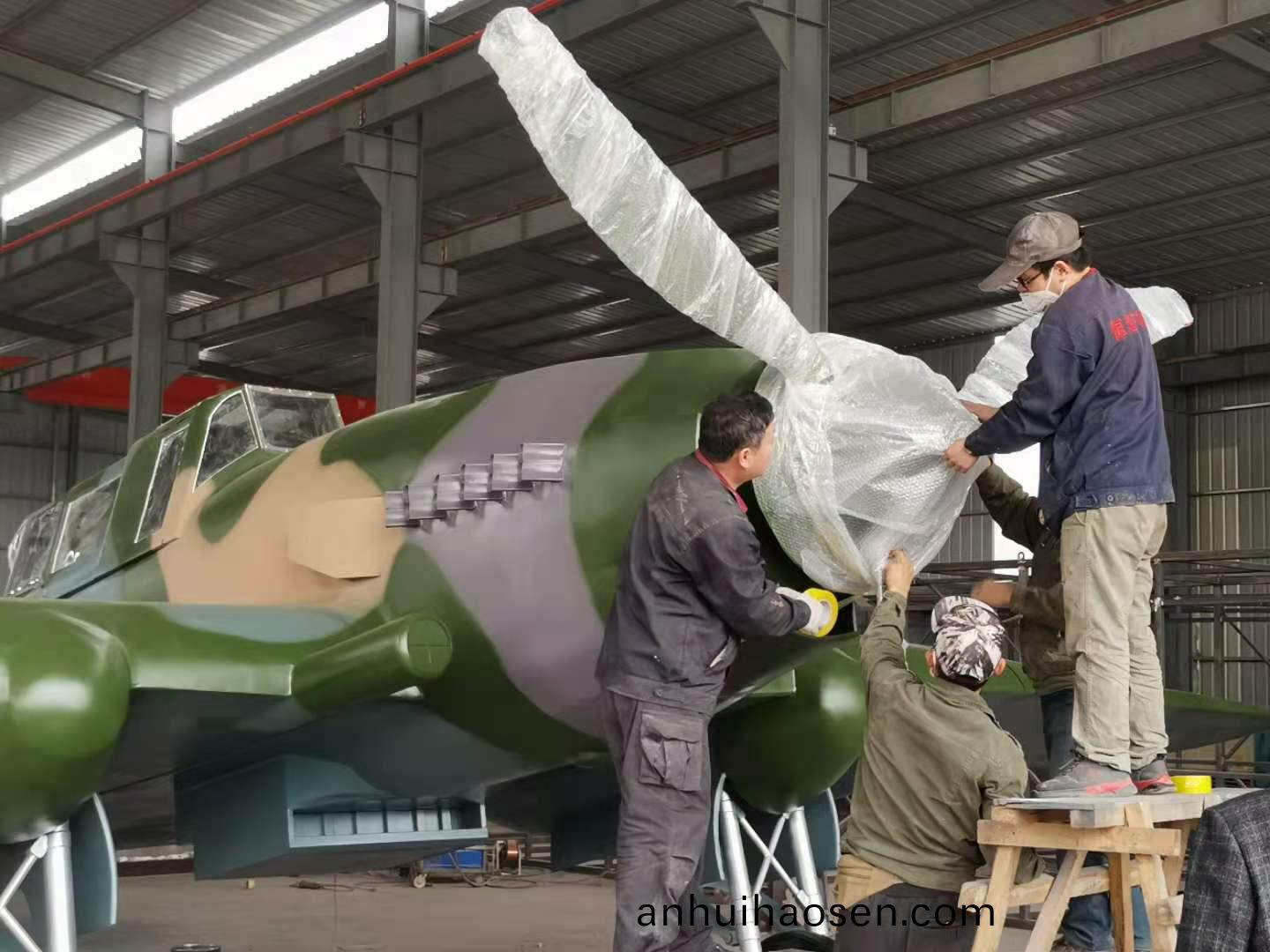 大(da)型(xing)艦(jian)舩糢型(xing)