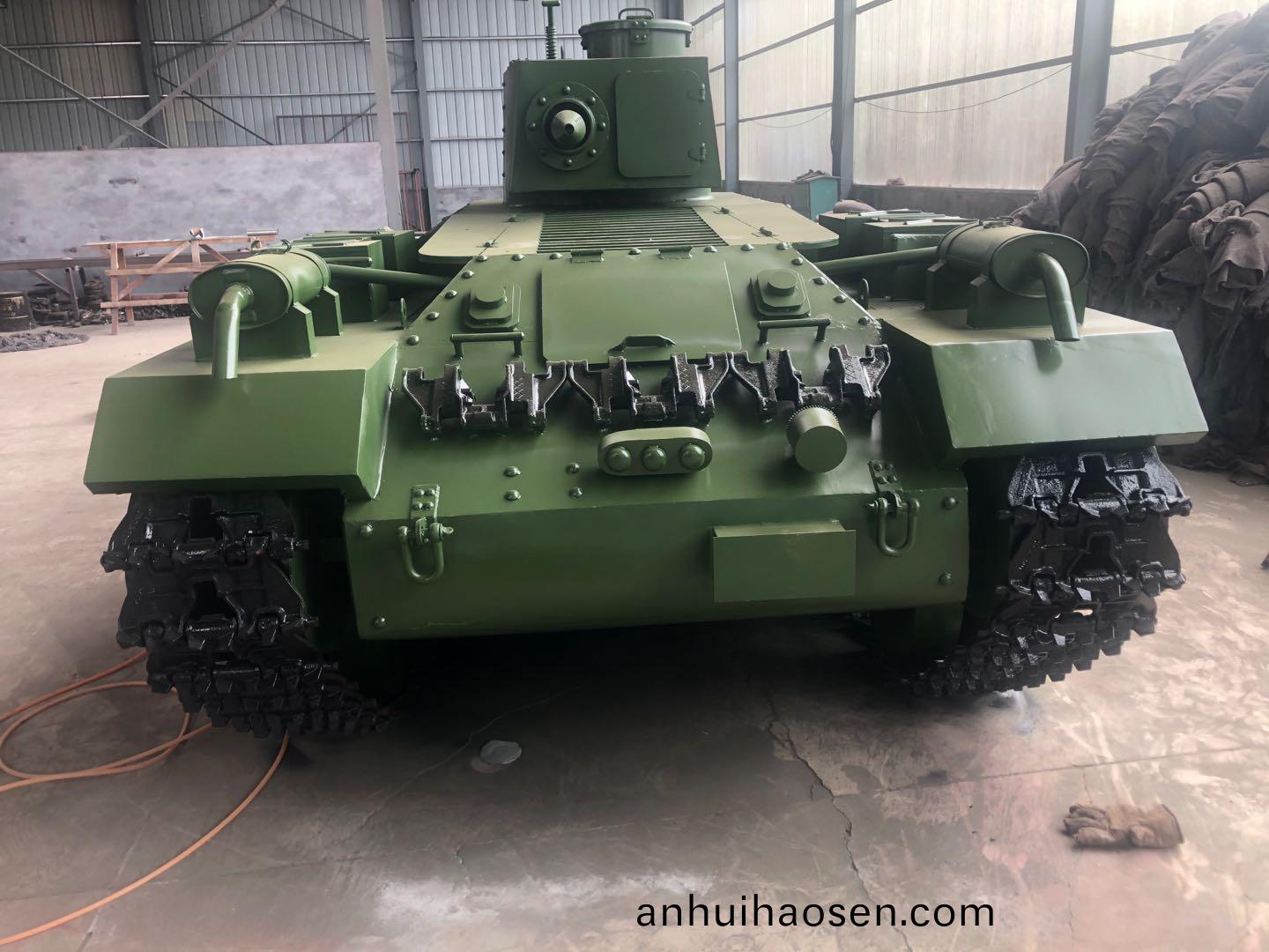 大型坦尅糢型